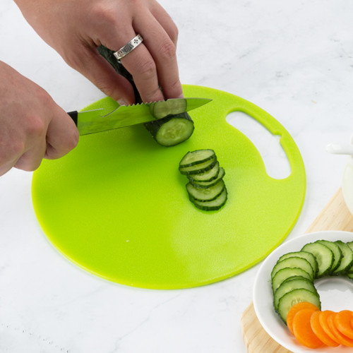 Kitchen Plastic Round Chopping Board | 8’ diameter for easy carry and storage small cutting boards