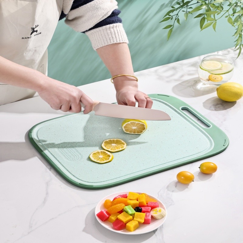 Wheat straw double-sided plastic chopping board