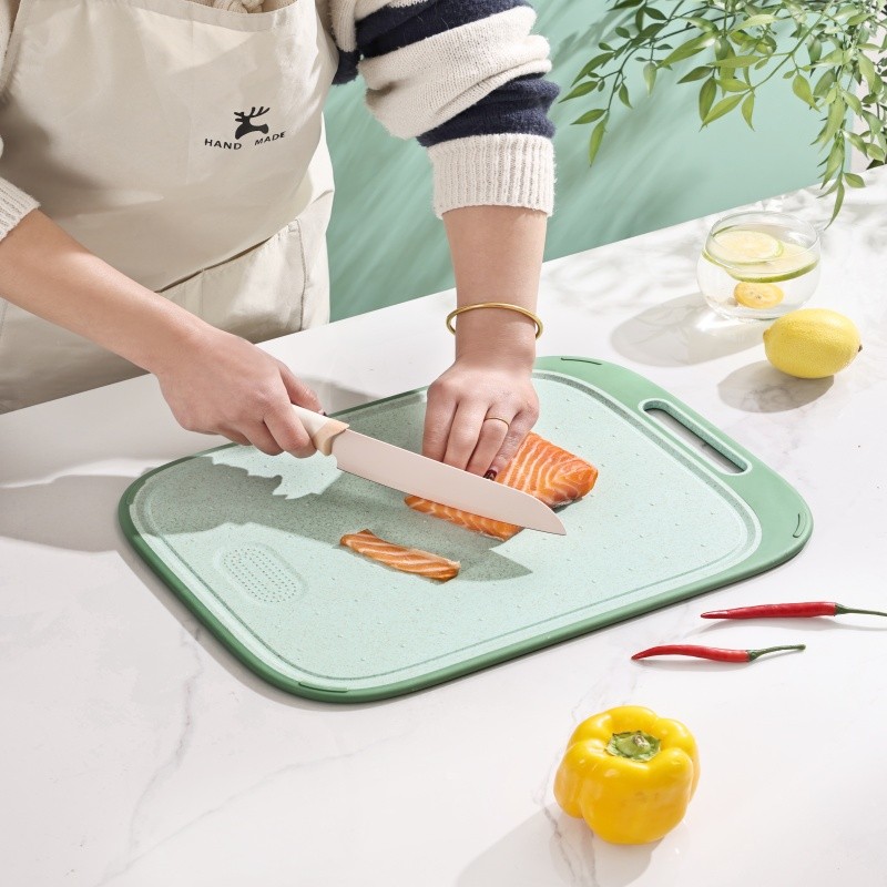 Wheat straw double-sided plastic chopping board