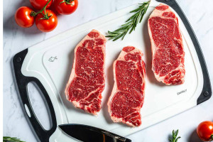 Keep Cutting Boards Clean and Safe: Deep Cleaning Tips