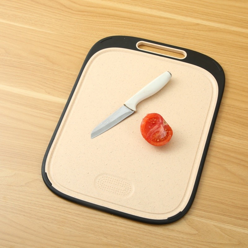 Wheat straw double-sided plastic chopping board