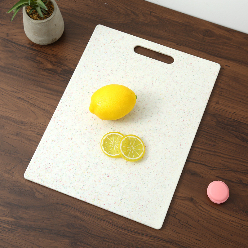plastic cutting boards