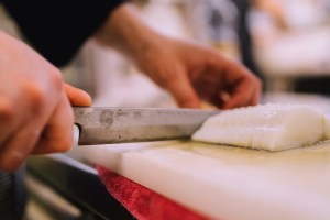 White Plastic Cutting Boards Explained: The HDPE Advantage