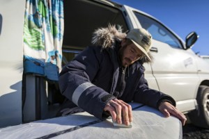 Beginner's Guide to Choosing a Foldable Plastic Cutting Board for Camping