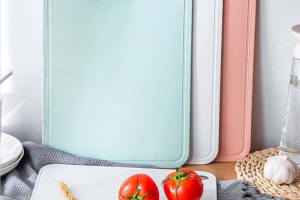 How to Choose a Durable, Warp-Resistant Plastic Cutting Board? Expert Factory Insights!