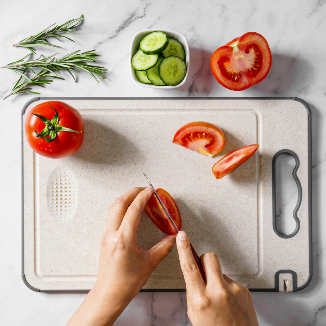 How to Choose the Right Non-Slip Cutting Board Size for Your Needs