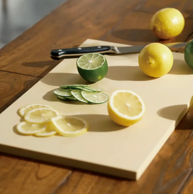 Antimicrobial Plastic Cutting Boards