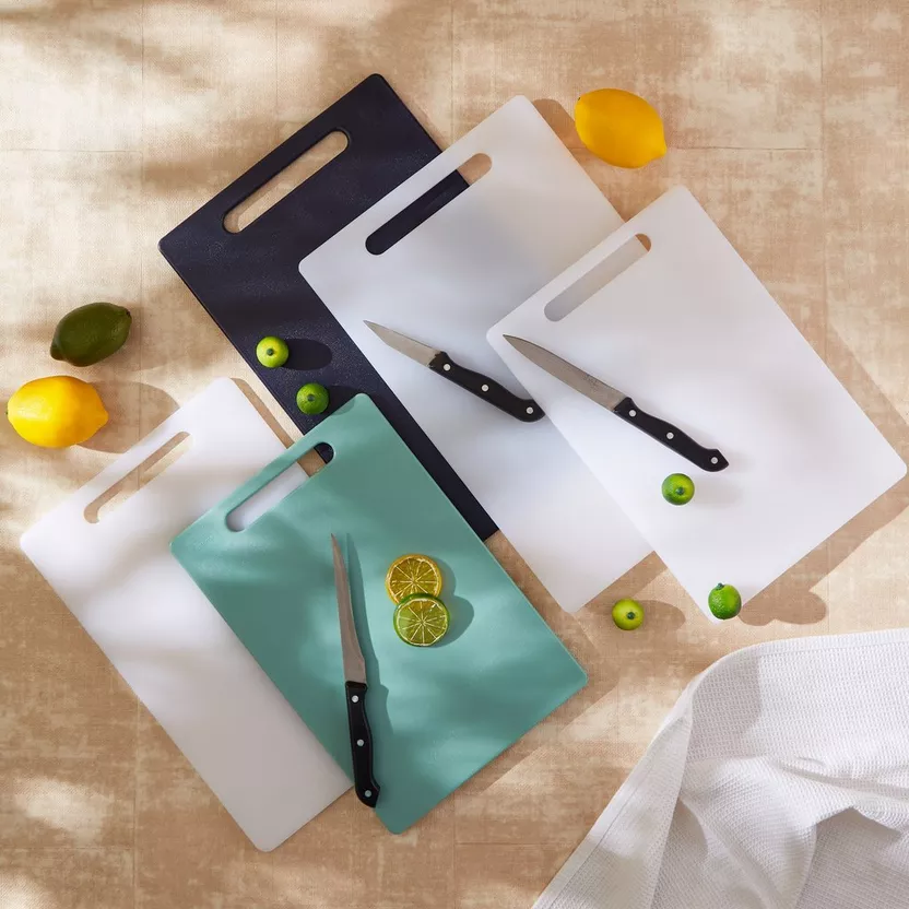 Step-by-Step Guide: Order a Custom Antimicrobial Plastic Cutting Board for Your Kitchen | ChopAid