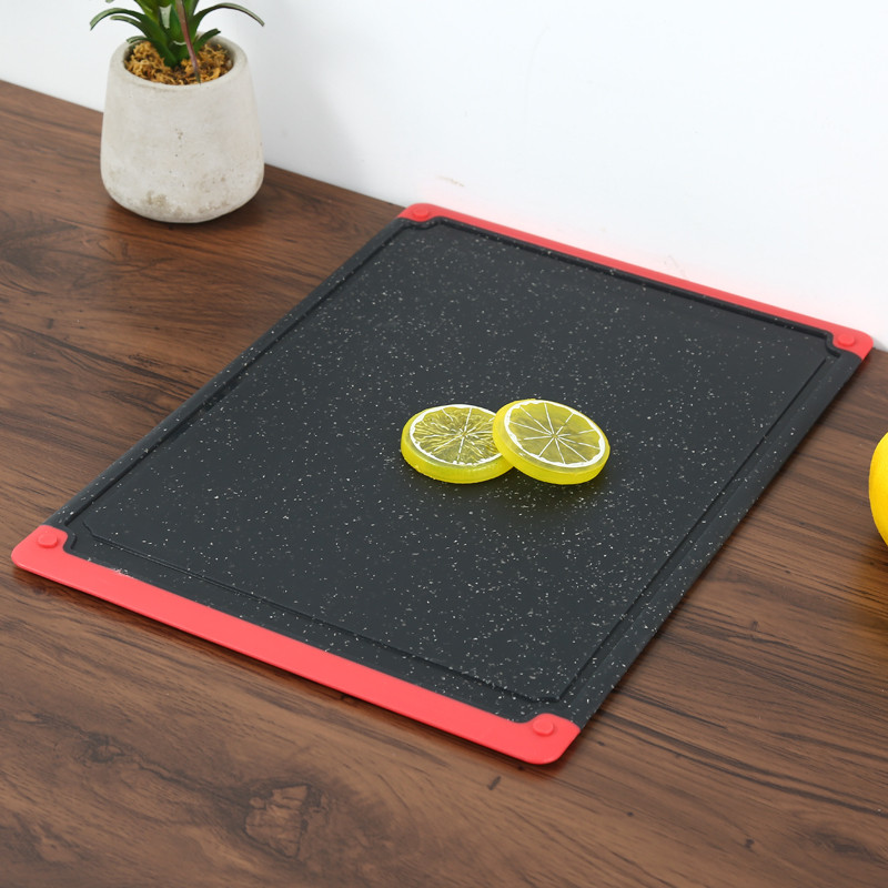 Antimicrobial Plastic Cutting Boards: A Must-Have for Food Trucks and Mobile Kitchens