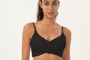 Shevigor’s Best Monochrome Sports Bras for Summer – Built to Move, Made to Flatter
