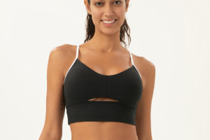 Best Affordable Women’s Activewear for Yoga and Running - Shevigor