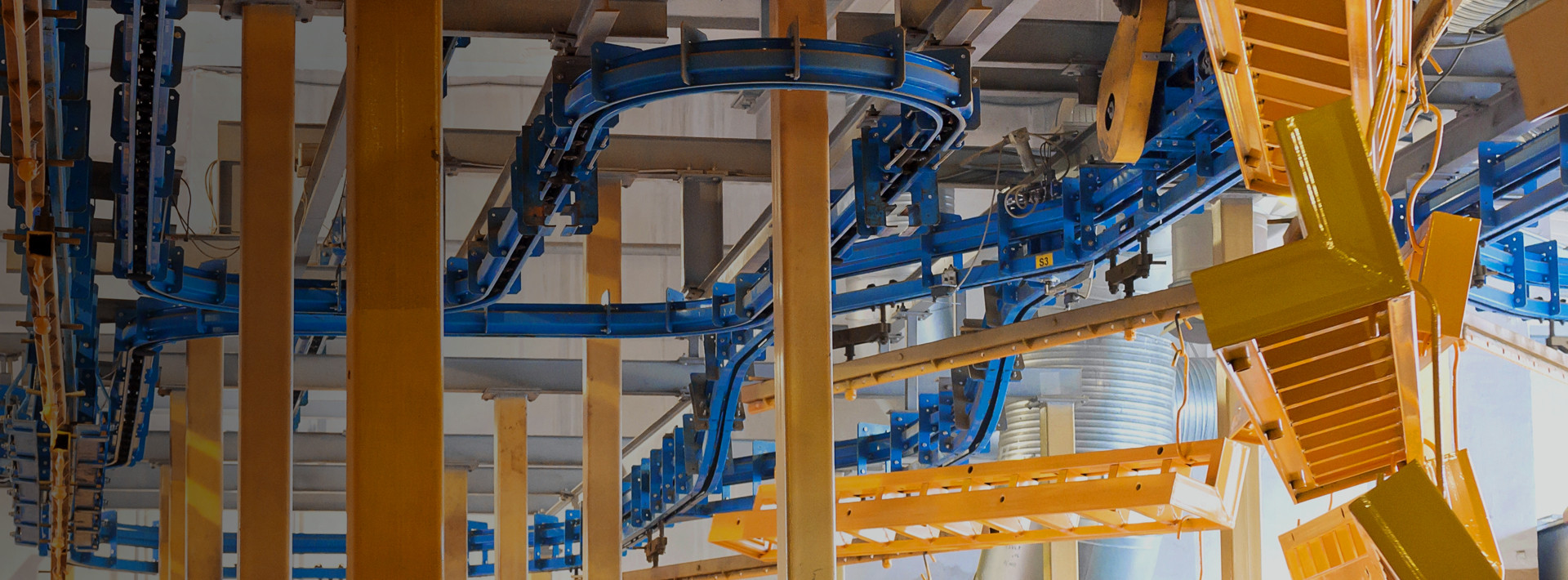 What is an Overhead Conveyor System? A Comprehensive Guide by CamelConvey