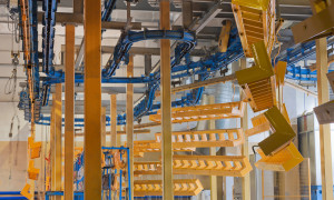 Решения для подвесных конвейеров для различных отраслей промышленности: о компании CamelConvey