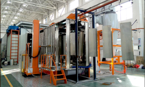 Cómo elegir el sistema transportador adecuado para su línea de recubrimiento: aéreo, de cadena y más