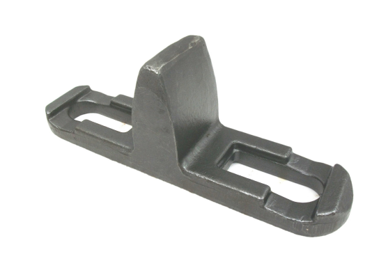 Forged Rivetless Chain Pusher Dog | Power and Free Conveyor Components