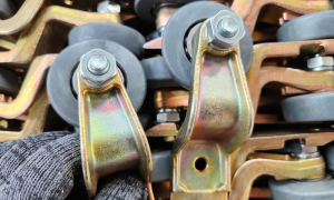 Почему пластиковые шарикоподшипники CamelConvey являются идеальным выбором для подвесных конвейерных систем?