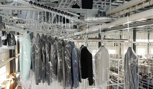 clothing conveyor system