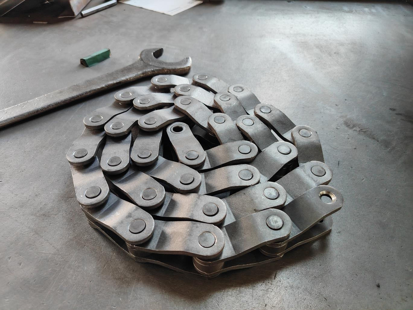 CC600 Chains: Wet Chain vs. Dry Chain