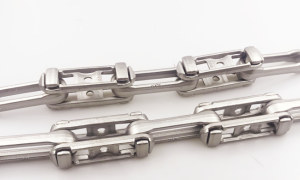 Performance Comparison of X348 chain between material SS304 and 40Cr Alloy Steel