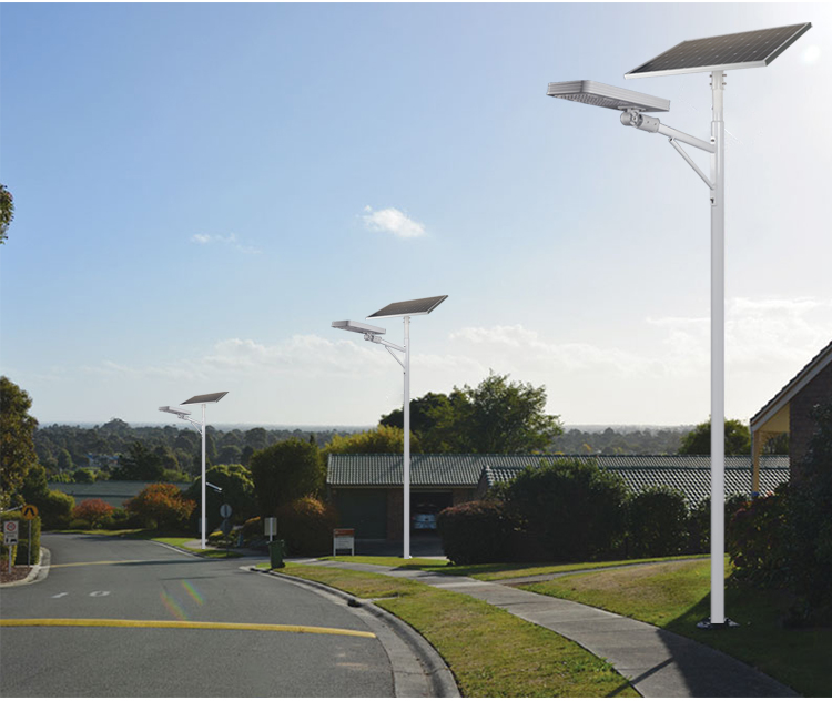 Split Solar Street LED Lights with CCTV and Speaker 