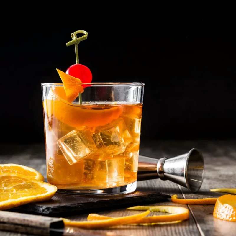 Crafting Signature Cocktails: Creative Pairing Tips for Bamboo Cocktail Picks