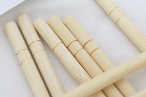 The Ultimate Comparison of Disposable Bamboo Chopsticks vs. Wooden Chopsticks