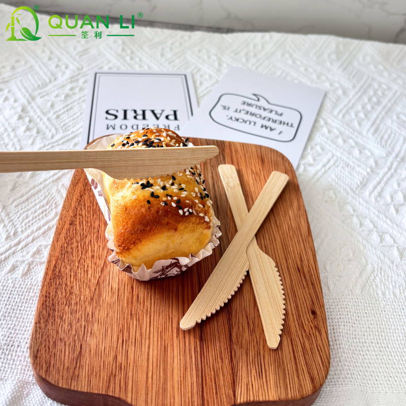 Disposable Bamboo dessert spoon 