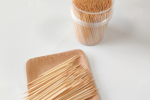Why Dentists Recommend Bamboo Toothpicks for Better Oral Health