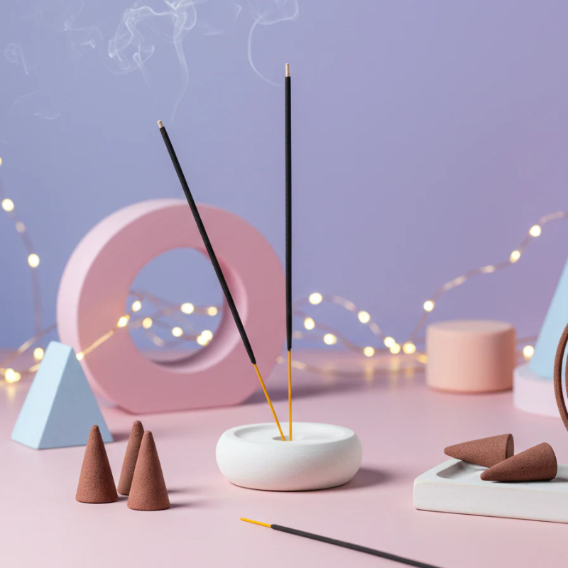 Why Choose a Bamboo-Core Incense Stick Instead of a Coreless One?