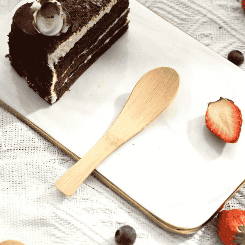 Eco-friendly bamboo spoon for premium dessert