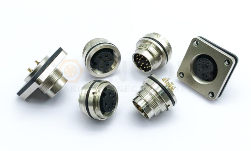 What are the differences between circular and rectangular connectors, and how should you choose?
