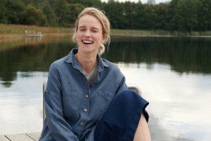 The Key Differences Between Cotton and Linen Clothing