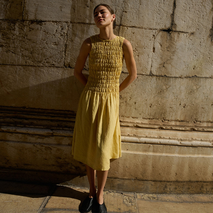 Custom Sleeveless Pleated Round Neck Maxi Dress Manufacturer | Linenwind