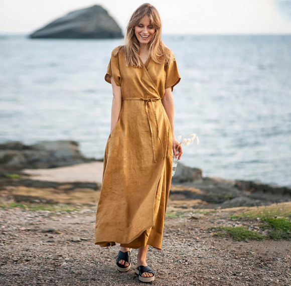 Customized plus size wrap dress Manufacturer | Linenwind