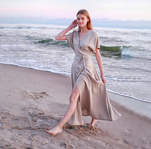 Customized linen V-neck slit lace-up maxi dress Manufacturer | Linenwind