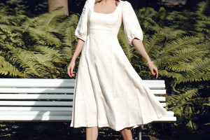Linen Polyester Blend vs Natural Linen: A Buyer's Decision Guide for Custom Clothing