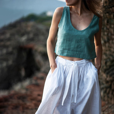 Custom V-neck Linen Crop Vest Manufacturer | Linenwind