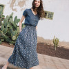Custom women's front snaps linen top Manufacturer | Linenwind