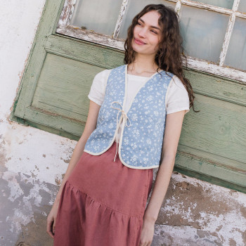 Custom Pastoral Floral Print Linen Vest Manufacturers | Linenwind