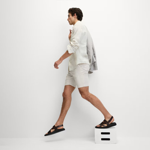 Custom Men's Off-White Drawstring Linen Shorts Manufacturers | Linenwind