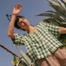 Custom Square Neck Short Sleeve Buttoned Linen Plaid Blouse Manufacturer | Linenwind