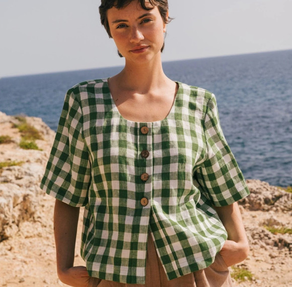 Custom Square Neck Short Sleeve Buttoned Linen Plaid Blouse Manufacturer | Linenwind