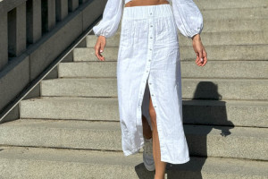 Why Leading Fashion Brands Choose Us as Their Linen Skirt Manufacturer