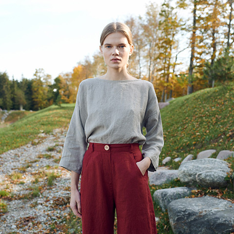 In Stock Brick Red Linen Wide-Leg Pants – Timeless and Comfortable