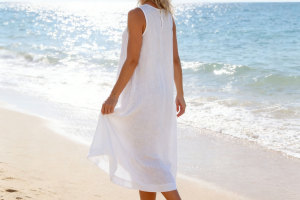 Linen Resort Tops Manufacturers: Soft-Wash, Fit Consistency & Low MOQ 60 pcs OEM/ODM Guide