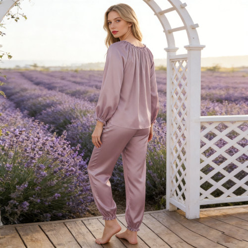 Custom Silk Loungewear Manufacturing | OEM & ODM Silk Sleepwear Sets – Linenwind