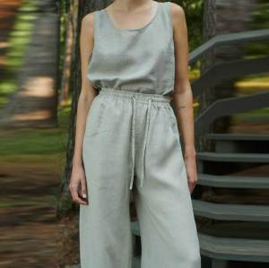 Custom Women's Linen Wide-Leg Pants | Sustainable Drawstring Linen Trousers OEM/ODM Manufacturer for Boutiques