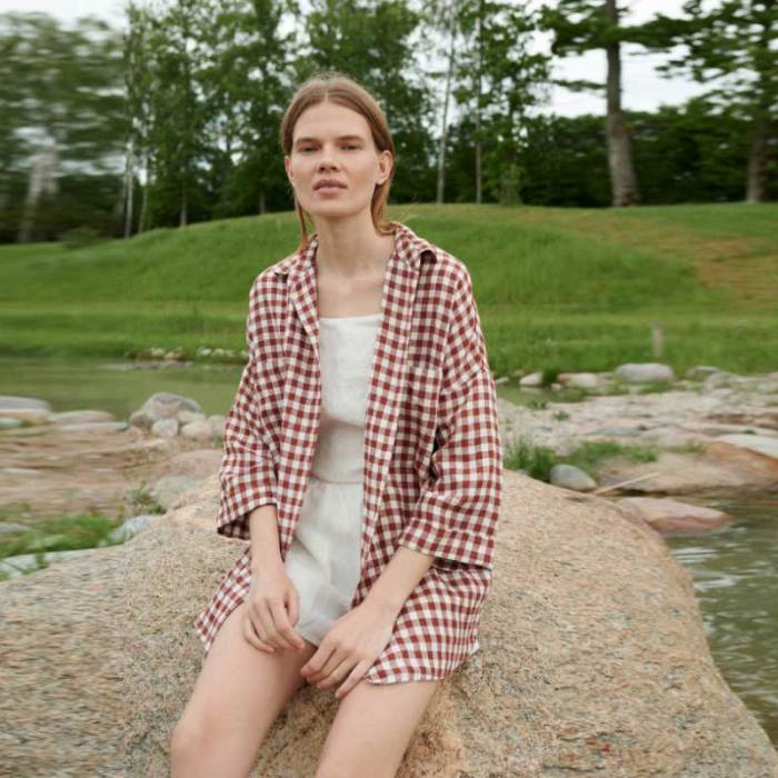 Custom Women's Linen Gingham Shirt | Sustainable Oversized Red Plaid Linen Shirt Manufacturer OEM/ODM for Boutiques