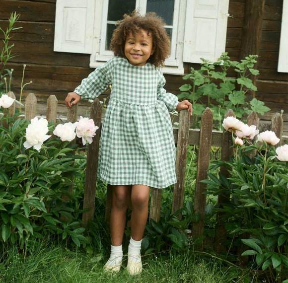 Custom Kids Linen Dress Manufacturer | OEM/ODM Gingham Linen Children's Dress Factory for US & European Brands