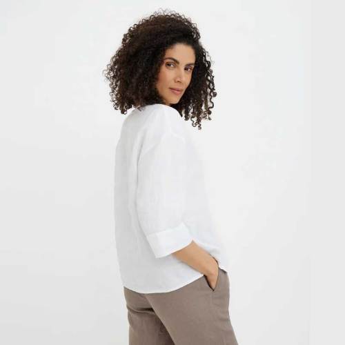 Custom Women's White Linen V-Neck Blouse Manufacturer | OEM/ODM Relaxed Fit 3/4 Sleeve Shirt Factory for US & European Brands